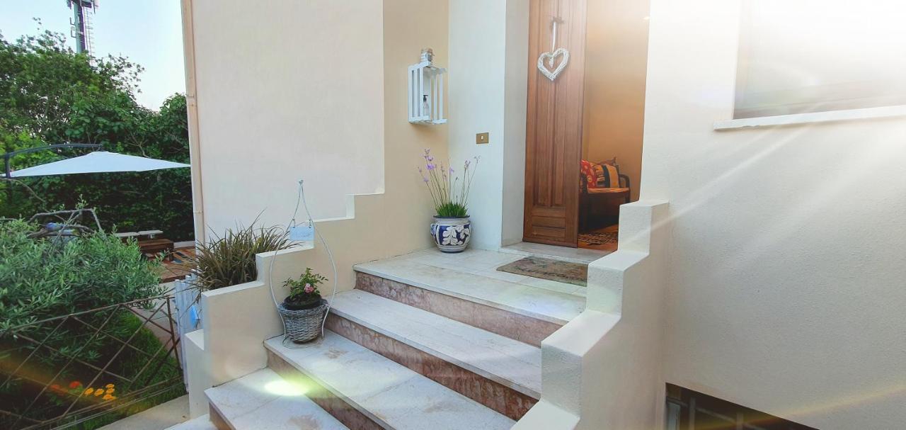 Bed and Breakfast Casa Madda Selargius Екстер'єр фото